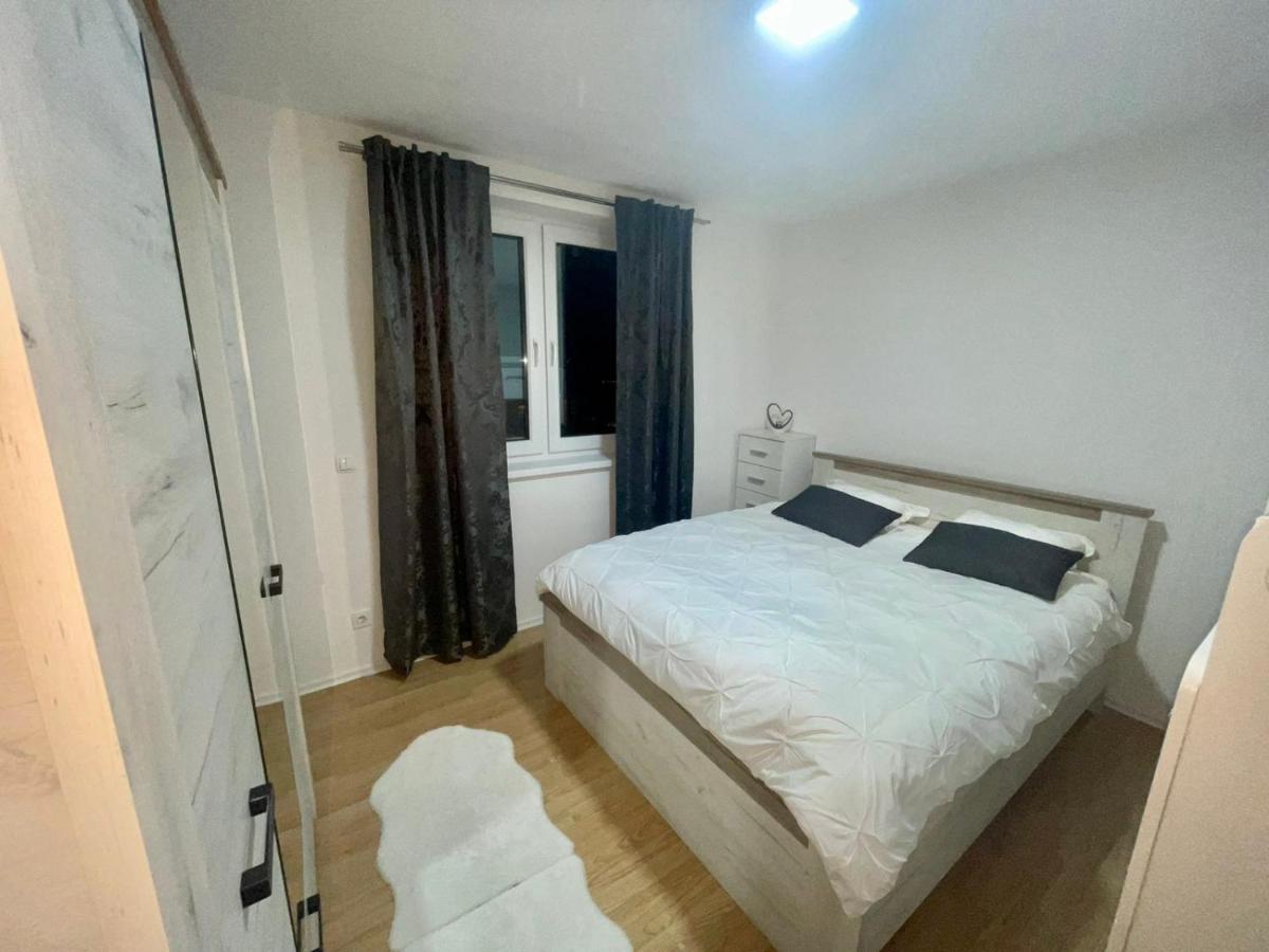 Muric Apartman 7 ลูบลิยานา ภายนอก รูปภาพ